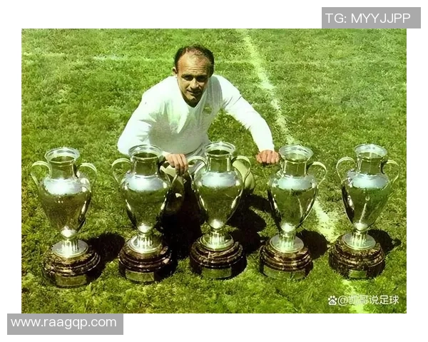 阿根廷足球历史十大传奇球星排名及其辉煌成就盘点